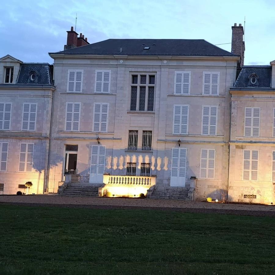 Château du Rollin Orléans Ouest- La Chapelle St Mesmin Extérieur photo